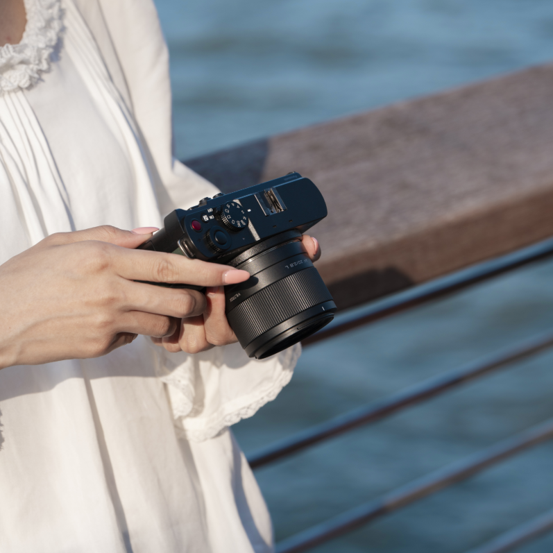 Viltrox AF 20mm F2.8 Air Full-Frame Lens for Leica L-Mount