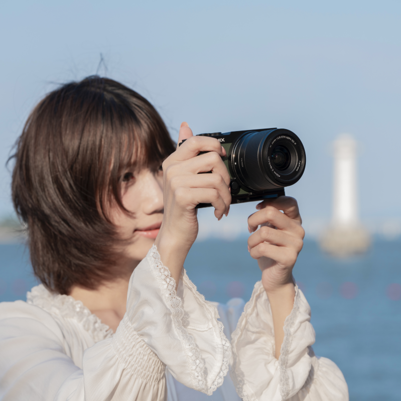 Viltrox AF 20mm F2.8 Air Full-Frame Lens for Leica L-Mount