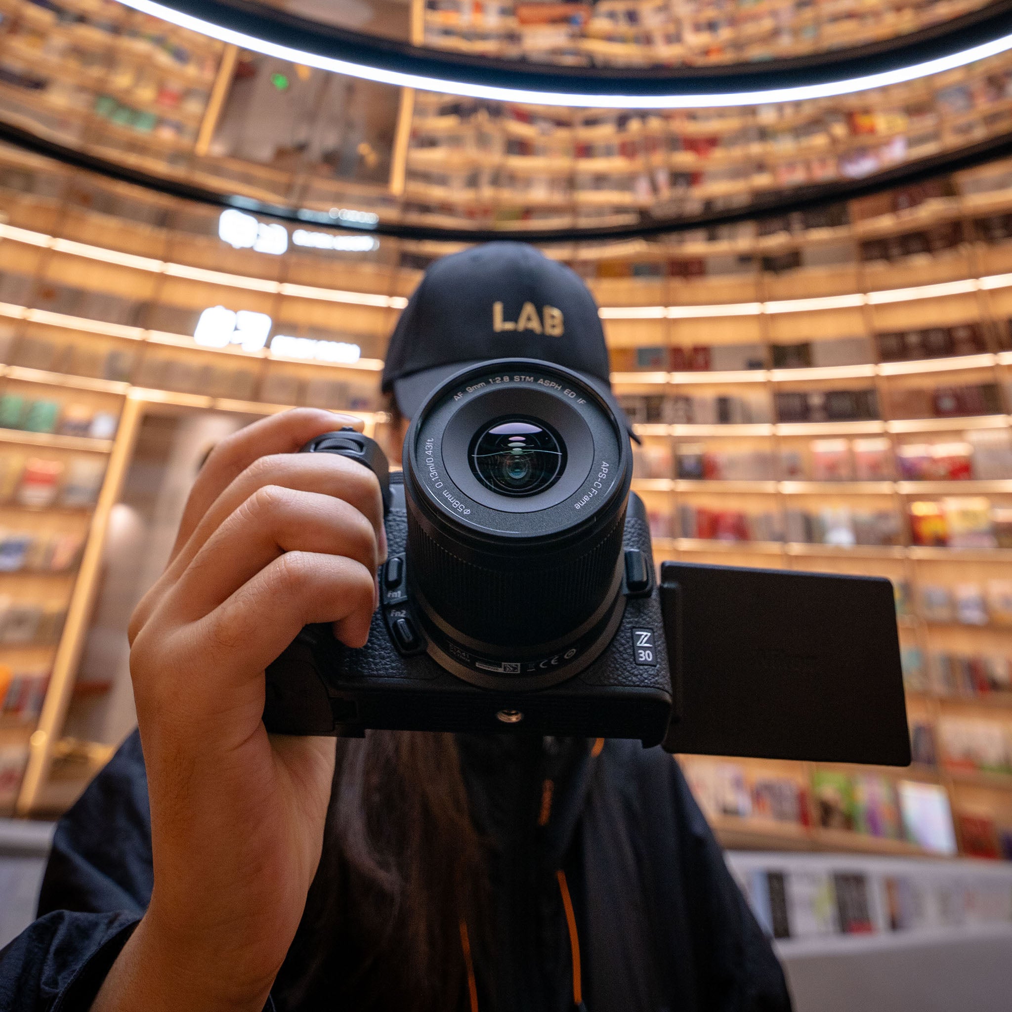 VILTROX AF 9mm F2.8 Zマウント Viltrox AF 9mm F2.8 Air Z-Mount | Ultra-Wide APS-C Lens for