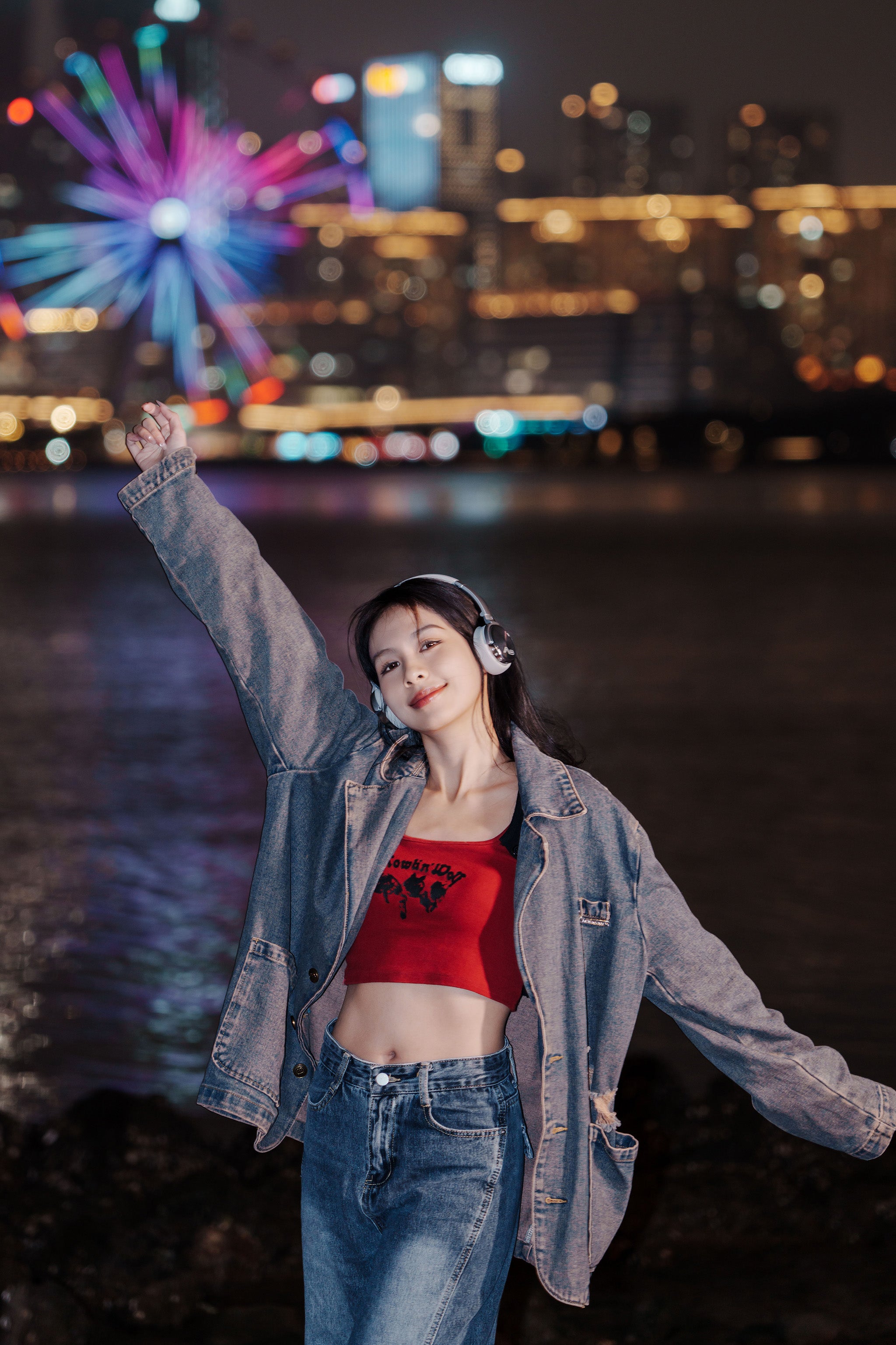 Night waterfront portrait photographed with Viltrox Vintage Z1